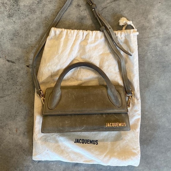 Jacquemes Handbag - Picture 1 of 3